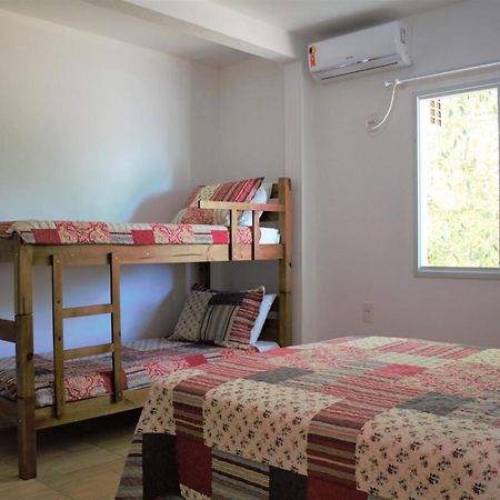 Apartamento Sunset, à 80 metros da praia Palhoça Exterior foto