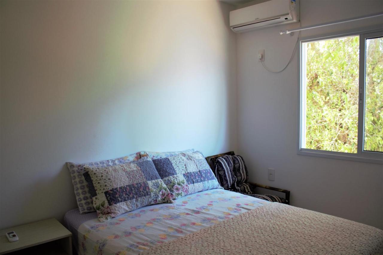 Apartamento Sunset, à 80 metros da praia Palhoça Exterior foto
