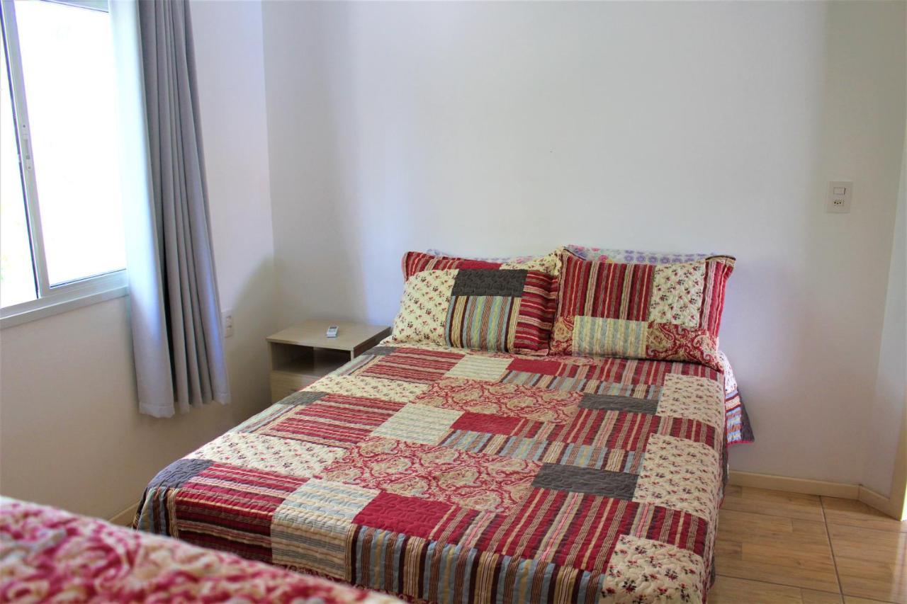 Apartamento Sunset, à 80 metros da praia Palhoça Exterior foto