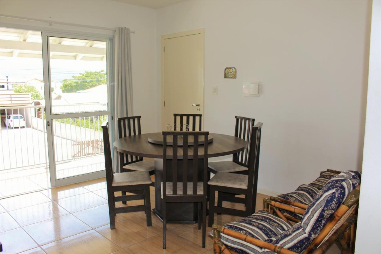 Apartamento Sunset, à 80 metros da praia Palhoça Exterior foto